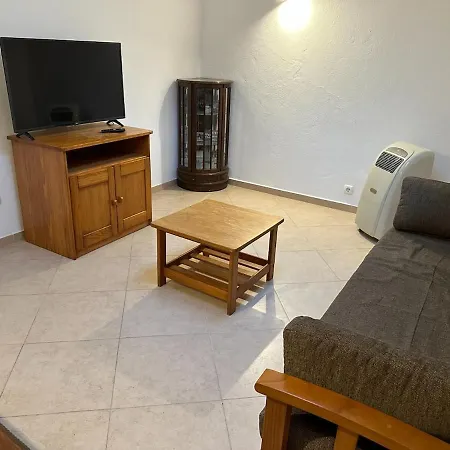 Ahs Moradia Tipica Portuguesa T2 Centro De 度假居 *