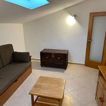 Ahs Moradia Tipica Portuguesa T2 Centro De 波尔蒂芒